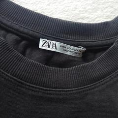 ZARAショート丈Tシャツの画像