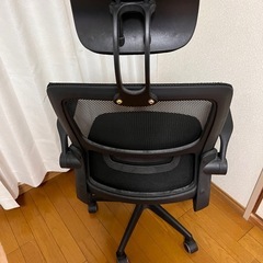 オフィスチェア　パソコン　椅子　事務　の画像