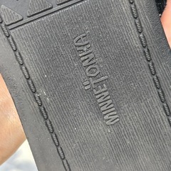 Minnetonka ミンネトンカサンダル　 23.5 ブラックの画像