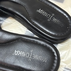 Minnetonka ミンネトンカサンダル　 23.5 ブラックの画像