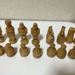 【中古玩具】ボードゲーム　チェス駒の画像