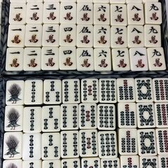【中古玩具】ボードゲーム　麻雀パイ　箱なしの画像