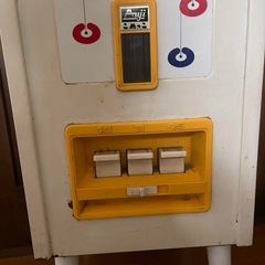 レトロポップ 米びつ 脚付き アンティークの画像