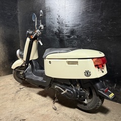 ★支払総額5.8万円★激安バイク続々入荷中！ なんでも買取ます！ ヤマハ VOX 白 SA31J 低走行！1万キロ代！ 4ストインジェクション！ 車格大きい50cc！ ちょっとした足に♪の画像