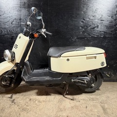 ★支払総額5.8万円★激安バイク続々入荷中！ なんでも買取ます！ ヤマハ VOX 白 SA31J 低走行！1万キロ代！ 4ストインジェクション！ 車格大きい50cc！ ちょっとした足に♪の画像