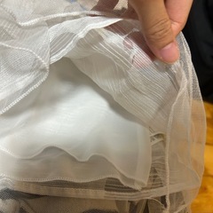 ホワイト パール装飾 ブラウスの画像