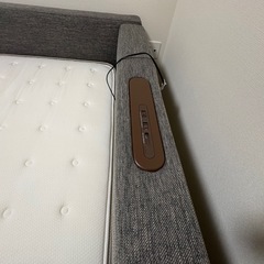 ダブルベッド コーナーソファ型の画像