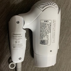 ドライヤーの画像