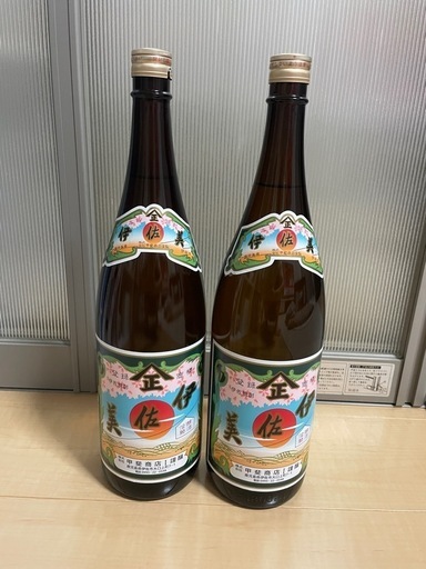 本格焼酎 伊佐美1800ml 25% 2本 (はく) 山形のその他の中古