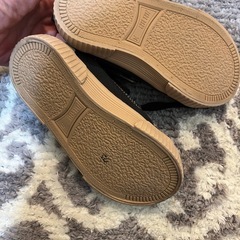 ZARA✨キッズスニーカー✨ベビースニーカー✨の画像