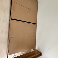 ベッドフレームの画像
