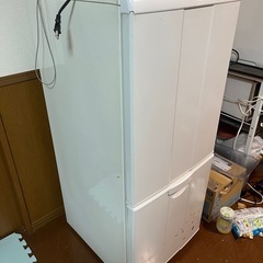 冷蔵庫の画像
