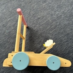 赤ちゃん　カタカタ　手押し車　木製の画像