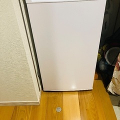美品！！Haier フリーザー JF-NU102C-W 102L 前開き 直冷式 右開き 静音の画像
