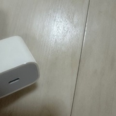  Apple　電源アダプター 充電器の画像