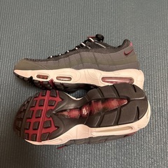 NIKE AIR MAX 95 の画像