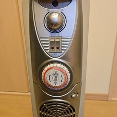 ほぼ未使用 ファン付 オイルヒーターの画像