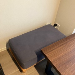 FINE KAGU ソファ　Soroi 1人掛けソファ　オットマン付きの画像