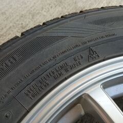 195/65/R15 冬タイヤ ホイール付きの画像