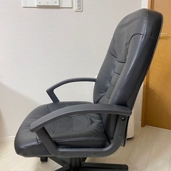 牛革社長椅子 オフィスチェア 回転チェアの画像