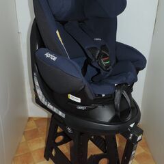 ベビー・子供用品買取販売キッズモール湘南/ディアターンISO FIXプラス/新生児～4歳頃/新生児横向きベッド/洗濯済の画像