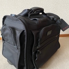TUMI トゥミ 
機内持ち込み可 二輪キャリーバッグ　22051DH ブラック(黒) Alpha Travel ＆ Business の画像