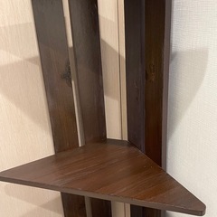 木製コーナーラックの画像