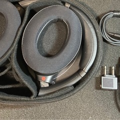 ヘッドホン　SONY WH-1000XM3 の画像