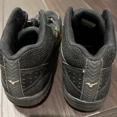アシックス-バレーシューズの画像