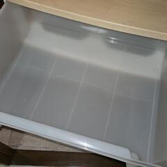🔥引っ越しセール【☘️中古】アイリスオーヤマ３段チェスト＆ステンレス製44ピンチハンガーの画像