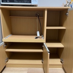 食器棚の画像