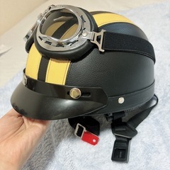 レザーヘルメットの画像