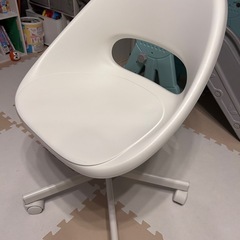 椅子　IKEAの画像