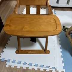 ベビーチェアーの画像