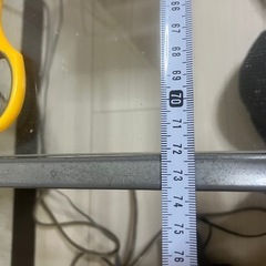 早期引き取り希望！ガラステーブルの画像