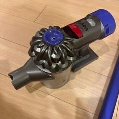Dyson V7 コードレス掃除機 の画像