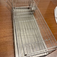 【伸縮式 ステンレス水切りラック】水切りラック シンク上 ステンレス 伸縮式 大容量 スリム 調整可能 省スペース 食器水切り 水切りかご キッチンラック 台所 ガラスホルダー の画像