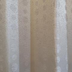 ニトリ腰高窓用カーテン　遮光1級の画像