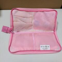 ★非売品★美品ハローキティのカトラリーケース
の画像
