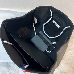【新品未使用】qbag L グラファイト マザーズバッグ トートバッグ 大容量 ネオプレーンの画像