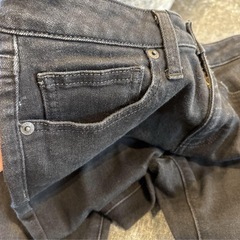 GU スキニージーンズ 67 M ブラック　黒　デニム　レディース　無地の画像