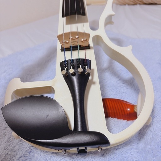 エレキバイオリン本体(ジャンク扱い) (アイリス) 泉の電子楽器の