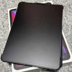 Apple iPad Pro11インチ 第二世代　スペースグレー 127GBの画像