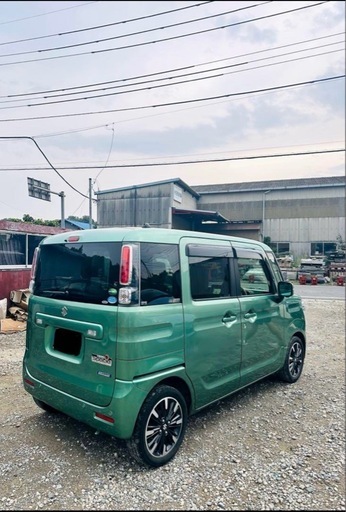 スズキ　スペーシアハイブリッドX