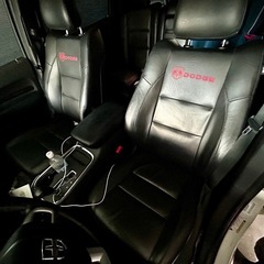 コミコミ価格　ダッジ・デュランゴ ホワイト SUV 5ドアの画像