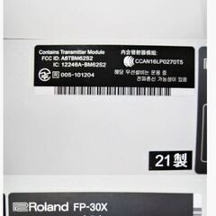 高年式　2021年製　Roland　電子ピアノ　FP-30X-WH　動作良好　デジタルピアノ　88鍵盤　鍵盤楽器　ポータブルピアノ　ローランドの画像