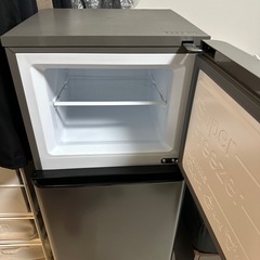TCL 冷蔵庫 幅47.6cm 114L CRT114AHの画像