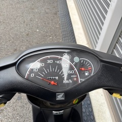 4193.低走行　最終型ディオ後期　限定カラー　バッテリー、シート新品　千葉県柏市　即日配送、自走引き取りも可能の画像
