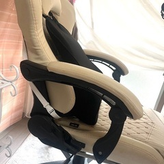 Dowinx 組み立て済　レザー ゲーミングチェア LS-6689S 4D アームレスト (ベージュ)の画像