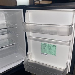  【美品】Hisense ノンフロン冷凍冷蔵庫 282L 大容量 HR-G2801BR（2020年製）の画像